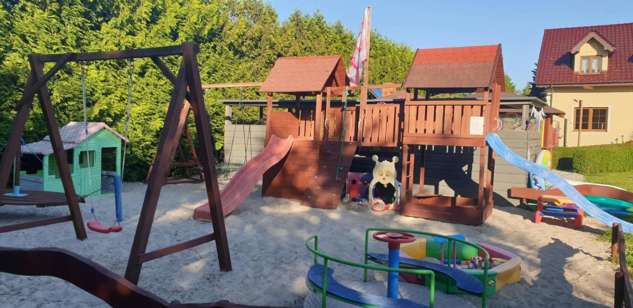 Dom Goscinny Vollare Ujście-Darłowskie Esterno foto